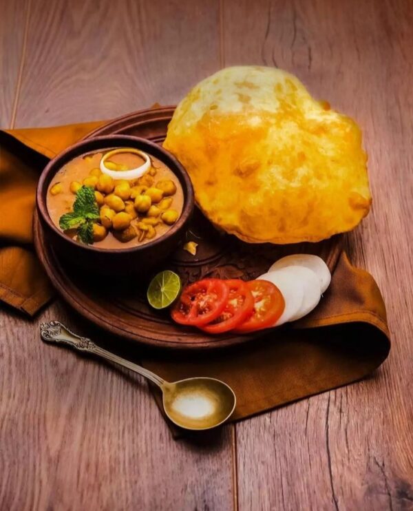 CHOLE BHATURE